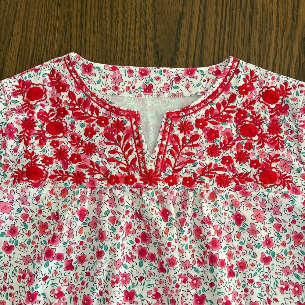 NWOT Embroidered Blouse Floral Size XL White Red Short Sleeve Boho Peasant Flowy - Picture 2 of 9
